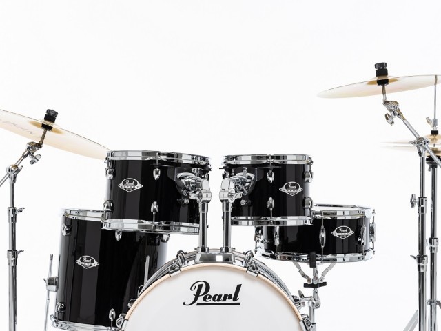 Komplet/Set akustičnih bobnov Pearl Export Jet Black EXX705NBR/C31